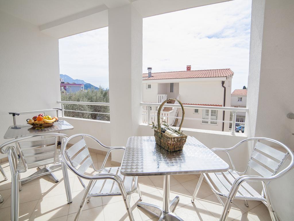 Apartments Ivan Petrovac Ruang foto